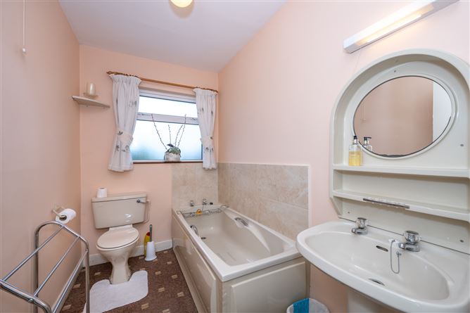 Renvyle, Upper Wilton Avenue, Bishopstown, Cork