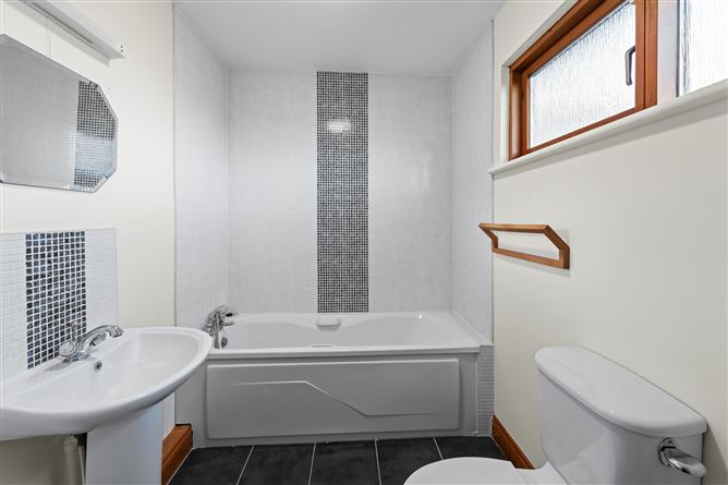 87 Fernleigh Drive, Carpenterstown, Castleknock, Dublin 15