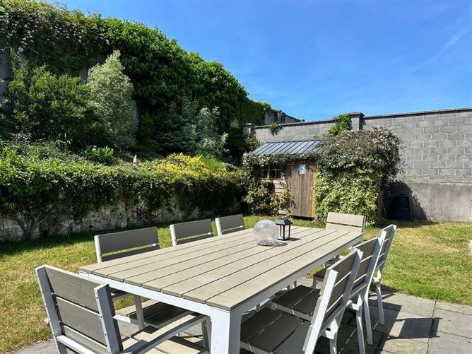 9 The Grange, Dunningstown Road, Kilkenny