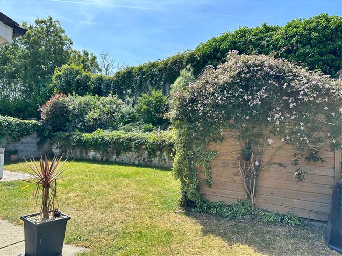 9 The Grange, Dunningstown Road, Kilkenny