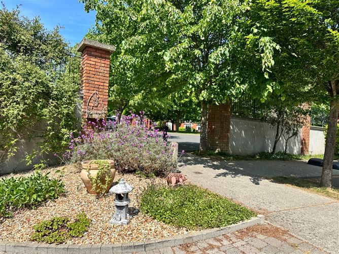 9 The Grange, Dunningstown Road, Kilkenny