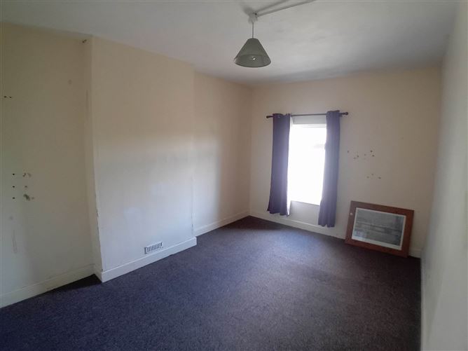 25 Castletown Road, Dundalk, County Louth