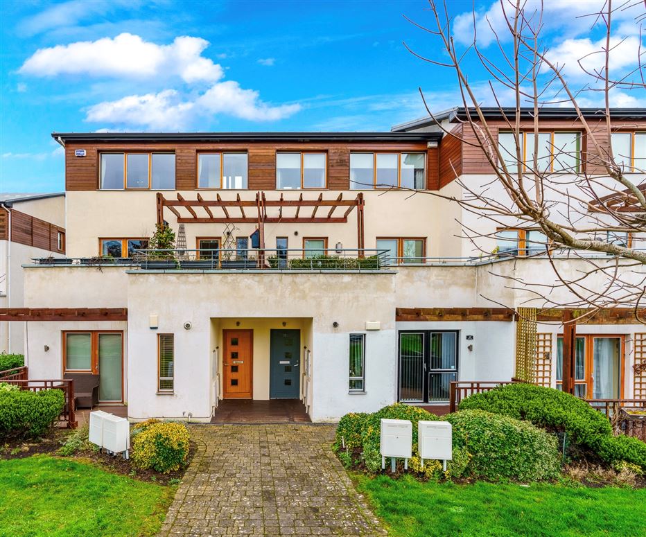 35 Brennanstown Avenue, Cabinteely, Dublin 18