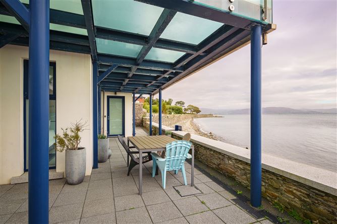 Sea Beach House, Sandymount, Blackrock, County Louth
