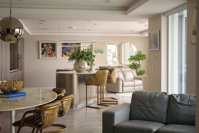 Sea Beach House, Sandymount, Blackrock, County Louth