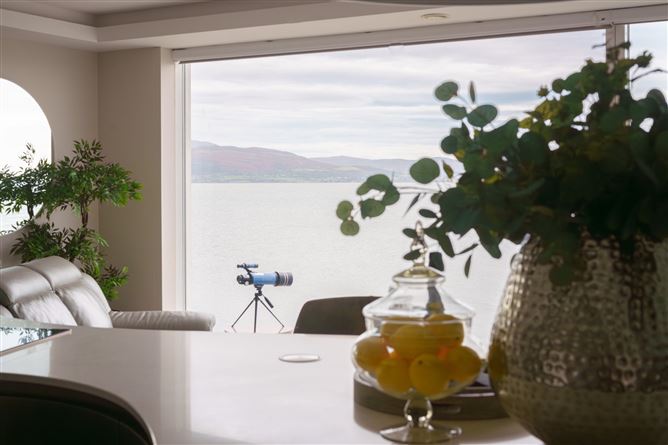 Sea Beach House, Sandymount, Blackrock, County Louth