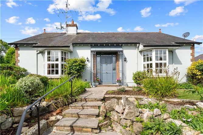 https://photos-a.propertyimages.ie/media/5/5/0/5005055/d646b0c9-bfc2-42ee-9ea8-b4e52c50bfa0_l.jpg