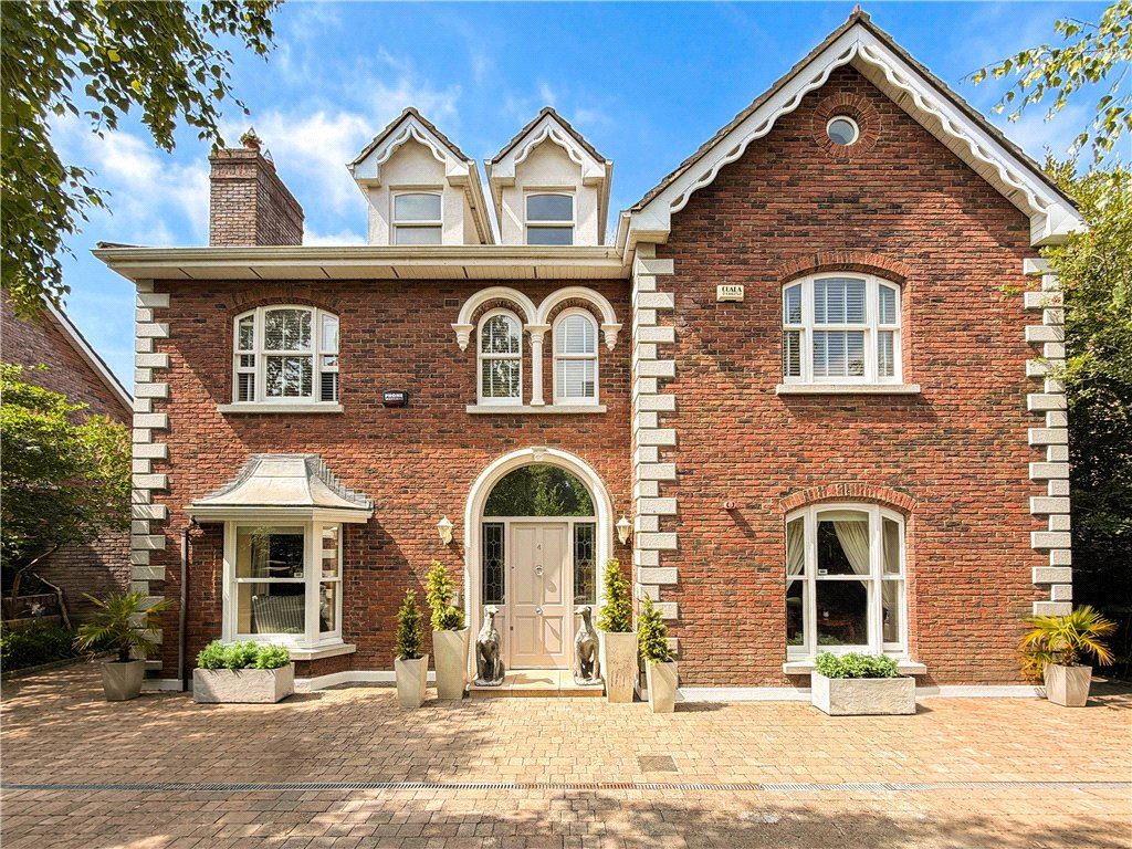 4 St. Matthias Wood, Church Road, Killiney, Co. Dublin