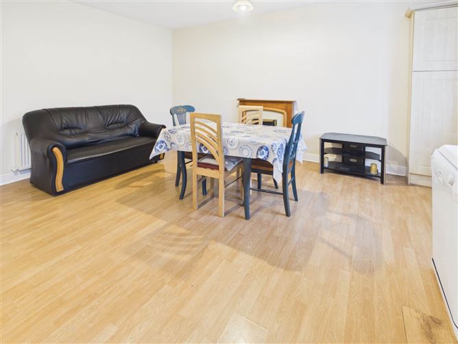 14 Fairfield, Athy, County Kildare