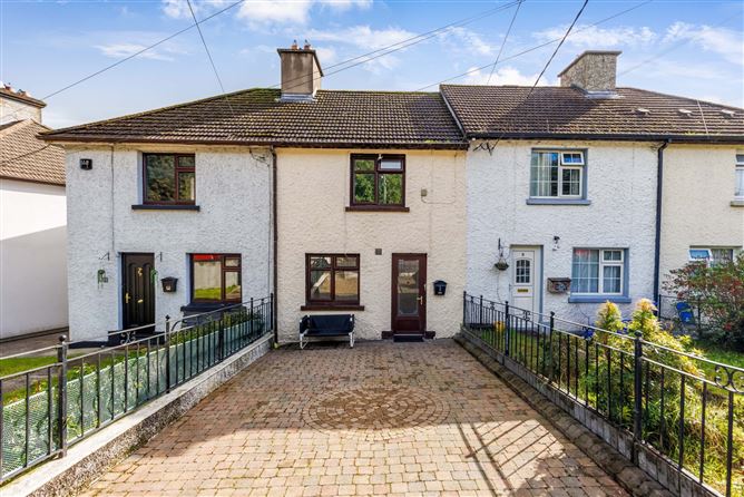 Photo 1 of 21 — 4 St Patrick's Terrace, Cavan, Co. Cavan