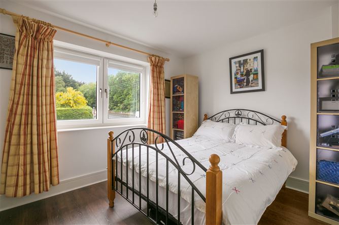 1 Seaview Gate, Shankill, Dublin 18