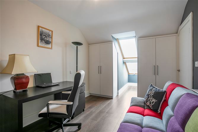 1 Seaview Gate, Shankill, Dublin 18