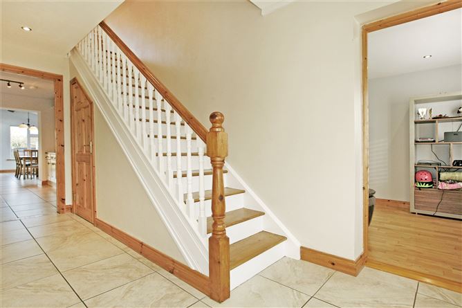 49 Cluain Alainn, Hurlers Cross, Shannon, Co. Clare