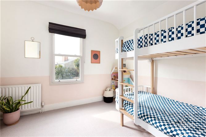 6 Prospect Terrace, Marine Drive, Sandymount, Dublin 4