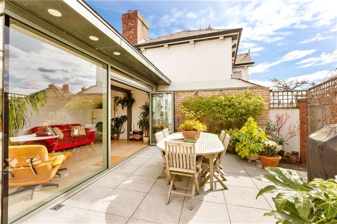 6 Prospect Terrace, Marine Drive, Sandymount, Dublin 4