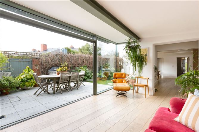 6 Prospect Terrace, Marine Drive, Sandymount, Dublin 4
