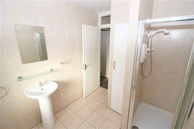102 Kickham Road, Inchicore,   Dublin 8