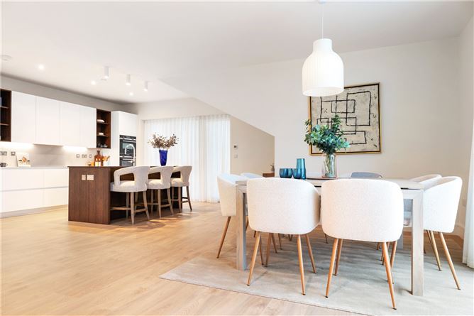 2 Bedroom Penthouse, Orpen Hall, Brennanstown Wood, Dublin 18