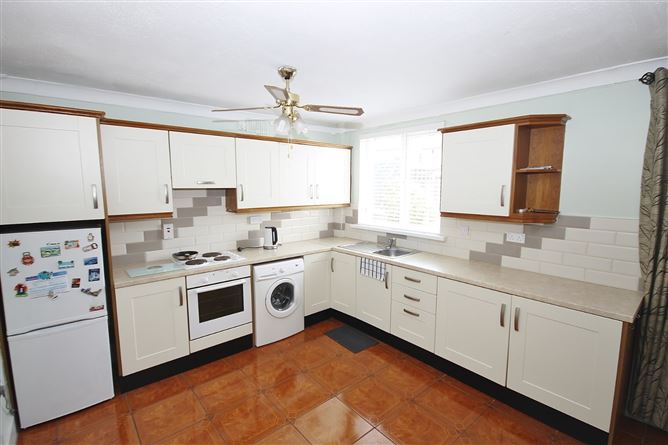 14 Tamarisk Avenue, Kilnamanagh, Tallaght, Dublin 24
