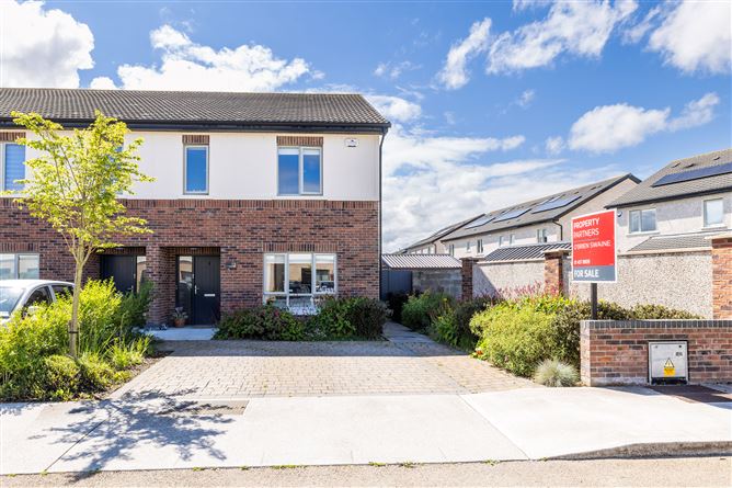 23 Hallwell Drive, Adamstown, Lucan, Dublin