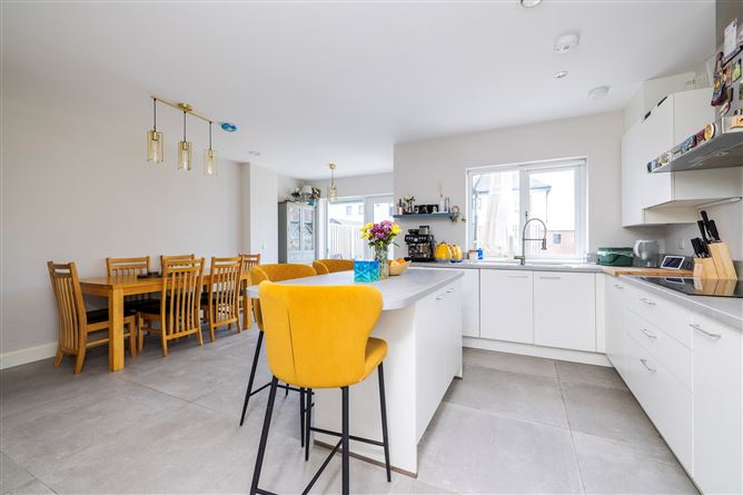 23 Hallwell Drive, Adamstown, Lucan, Dublin