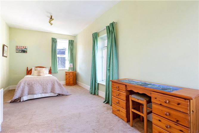 Lissadell, Leopardstown Road, Dublin 18