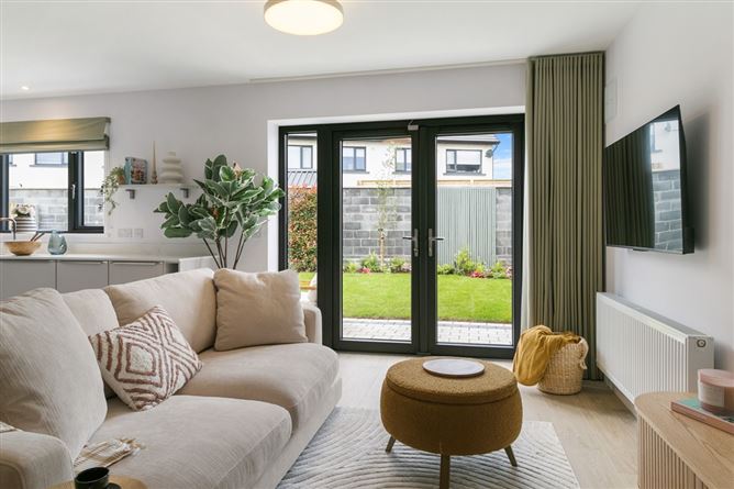 https://photos-a.propertyimages.ie/media/5/5/1/4910155/49d3b857-fa8e-456a-bfa5-be7944c36ab4_l.jpg