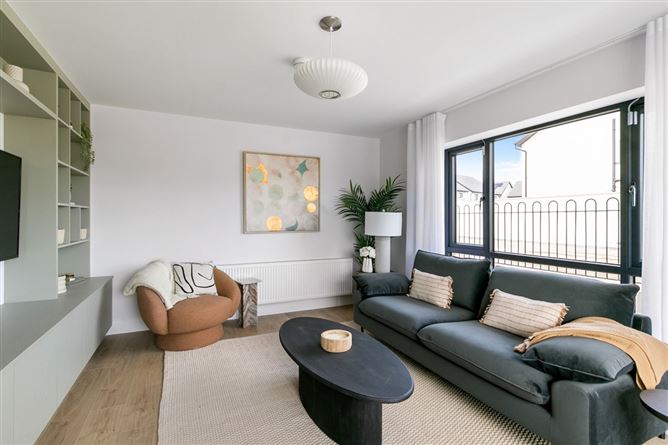 https://photos-a.propertyimages.ie/media/5/5/1/4910155/49d3b857-fa8e-456a-bfa5-be7944c36ab4_l.jpg