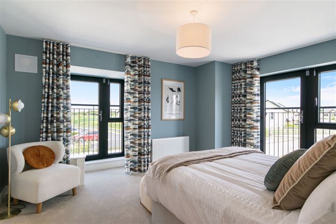 https://photos-a.propertyimages.ie/media/5/5/1/4910155/49d3b857-fa8e-456a-bfa5-be7944c36ab4_l.jpg