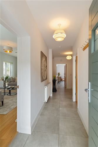 33 Roseland Avenue, Cualanor, Dun Laoghaire, Co. Dublin
