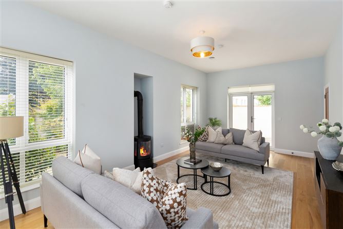33 Roseland Avenue, Cualanor, Dun Laoghaire, Co. Dublin