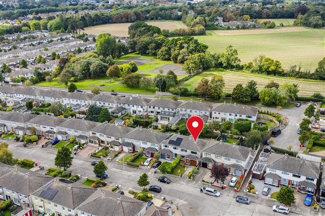https://photos-a.propertyimages.ie/media/5/5/1/4958155/ce8b1c46-6aa6-4208-88ba-63d2303fc9b1_l.jpg