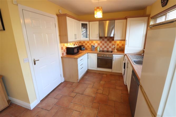 106 Dromroe Avenue, Woodhaven, Castletroy, Limerick