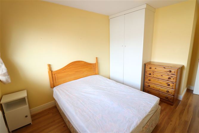 106 Dromroe Avenue, Woodhaven, Castletroy, Limerick