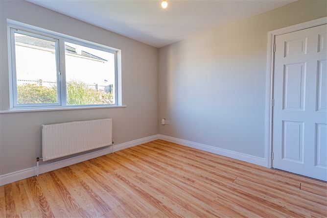Photo 100 of 118 — 36 Dun Darrach, Dublin Road, Longford, Longford