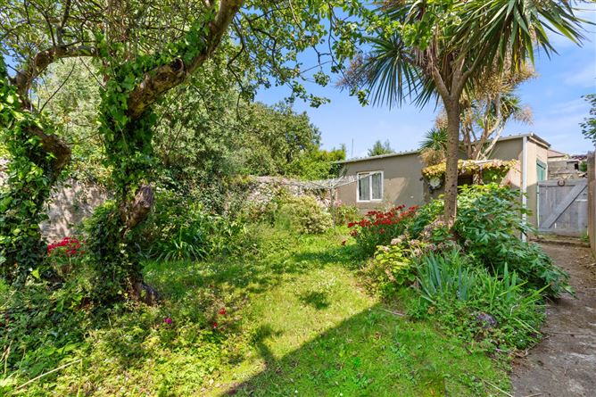 Photo 17 of 25 — 68a Albert Road Lower, Sandycove, Co. Dublin