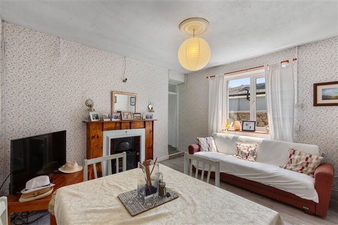68a Albert Road Lower, Sandycove, Co. Dublin