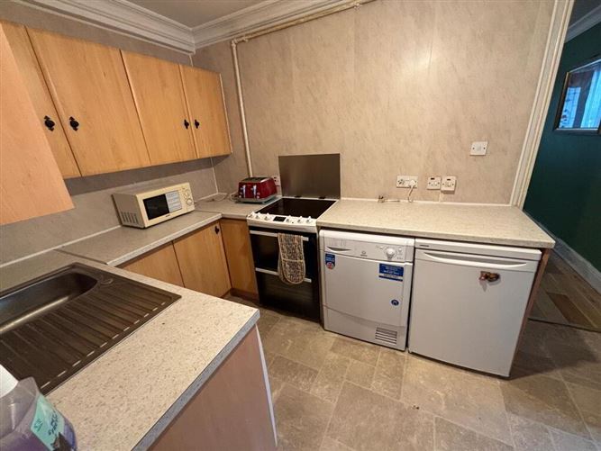 24 Collins Park, Callan, Kilkenny