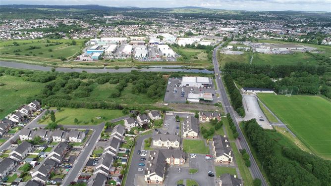 Circa 7 Acres, Quin Road, Ennis, Co. Clare