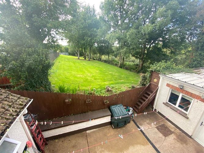 25 Lakeview, Emyvale, Co. Monaghan