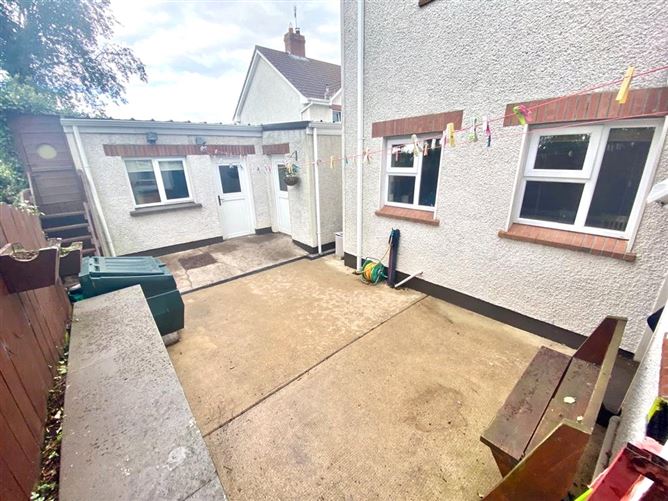 25 Lakeview, Emyvale, Co. Monaghan