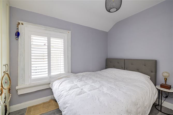 24 Sherrard Avenue, North Circular Road, Dublin 1