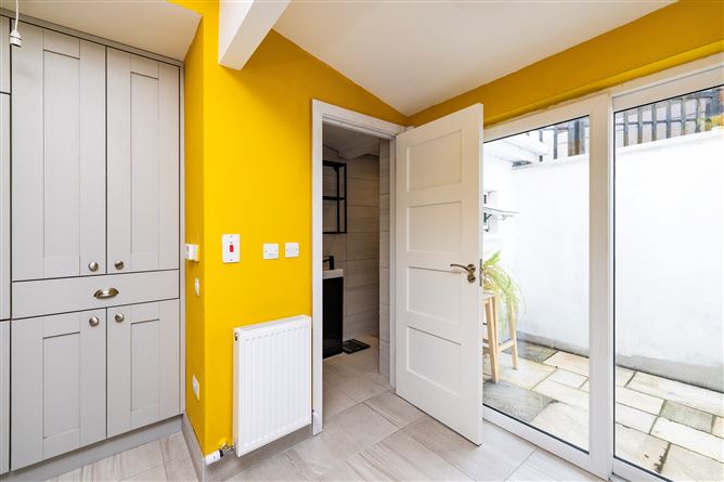 24 Sherrard Avenue, North Circular Road, Dublin 1