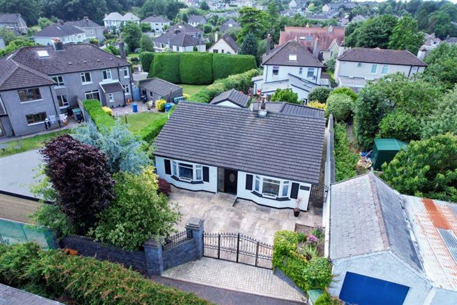 Saint Anthony's, 17 Beaumont Avenue, Blackrock Road, , Ballintemple, Cork