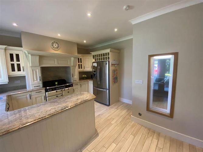 23 Fern Grove, Forest Hill, Carrigaline, Cork