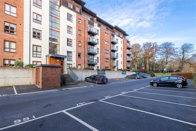 31 Temple Court, Santry, Dublin 9