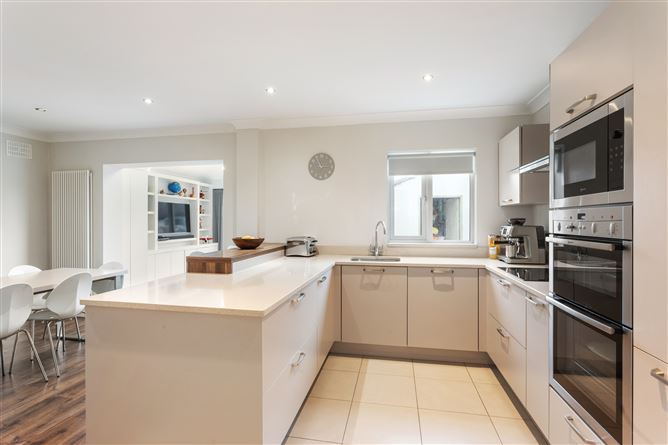 46 Holywell, Goatstown, Dublin 14