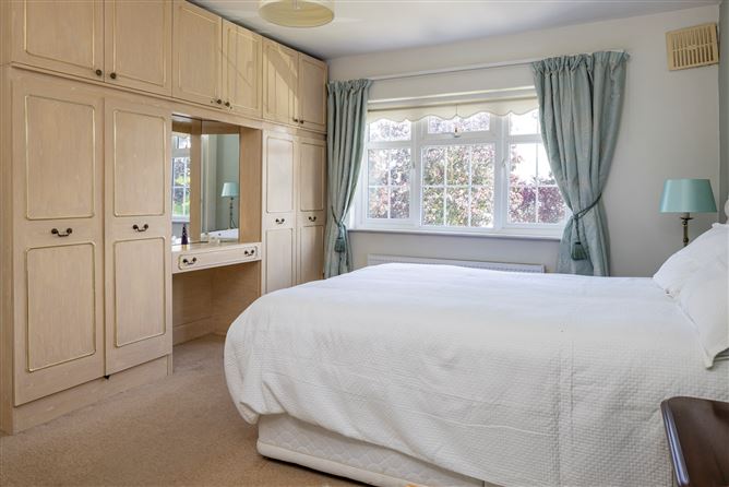 15 Pine Grove Road, Swords, County Dublin