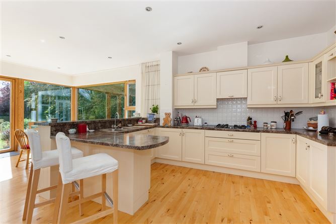 Ferndale, 151 Howth Road , Clontarf, Dublin 3