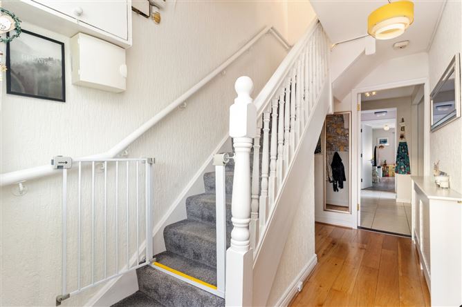 23 Mountain View Park, Rathfarnham, Dublin 14